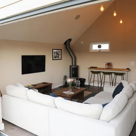 Holiday home Penreal, Bay Holidays *